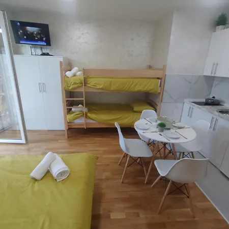 Teo Apartment *